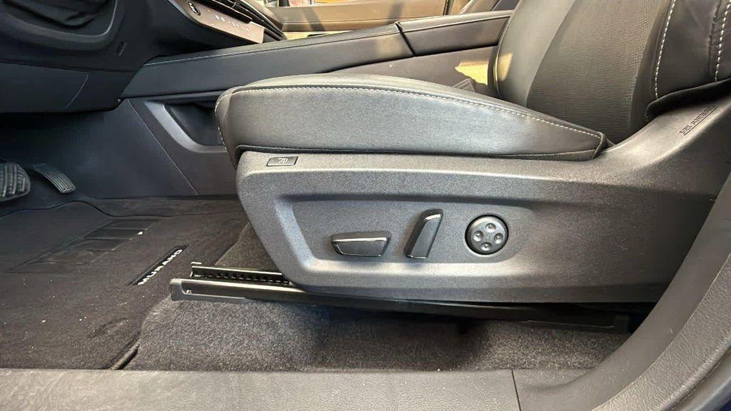 used 2025 Nissan Murano car, priced at $42,899