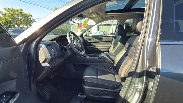 used 2024 Nissan Pathfinder car, priced at $38,999