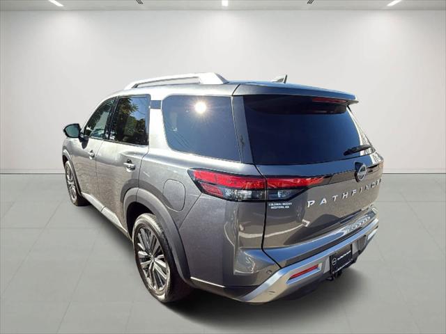 used 2024 Nissan Pathfinder car, priced at $38,999