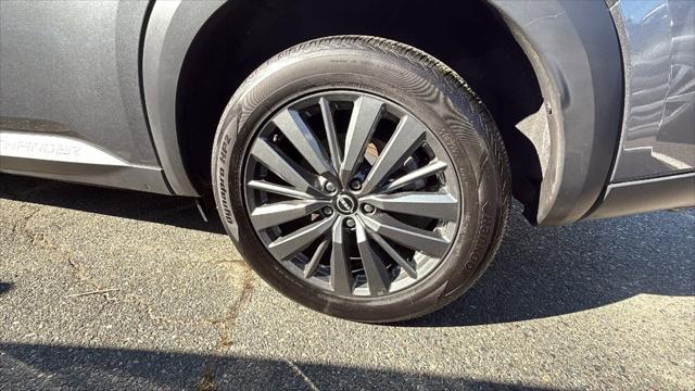 used 2024 Nissan Pathfinder car, priced at $38,999