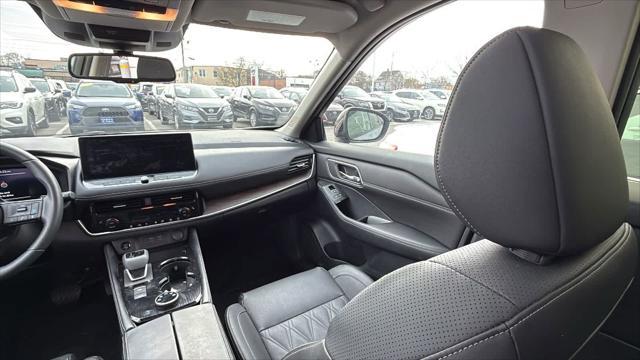 used 2024 Nissan Rogue car, priced at $37,454