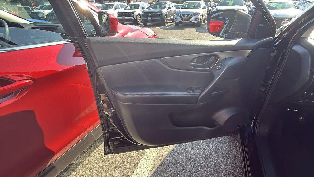 used 2022 Nissan Rogue Sport car, priced at $23,888