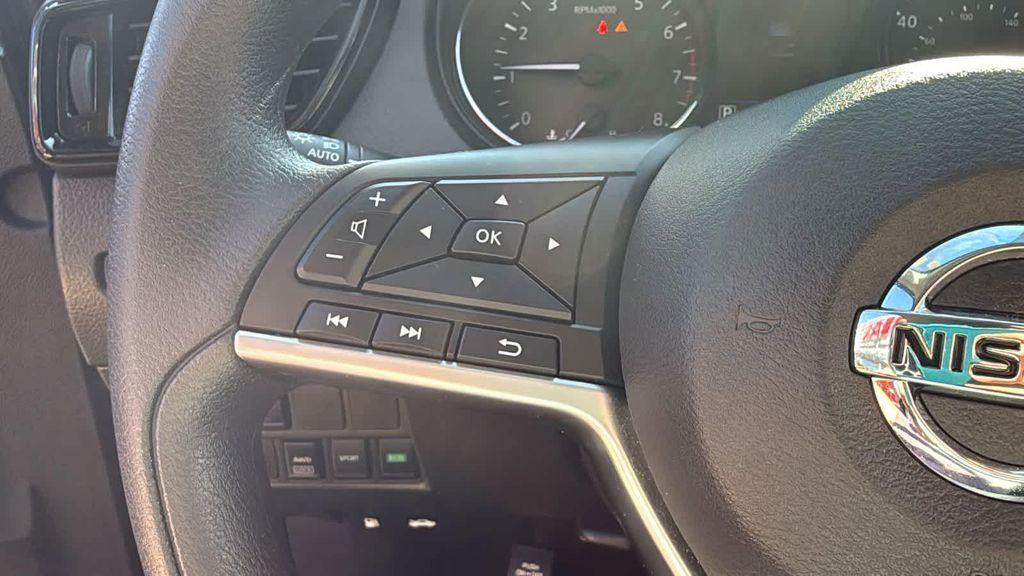 used 2022 Nissan Rogue Sport car, priced at $23,888