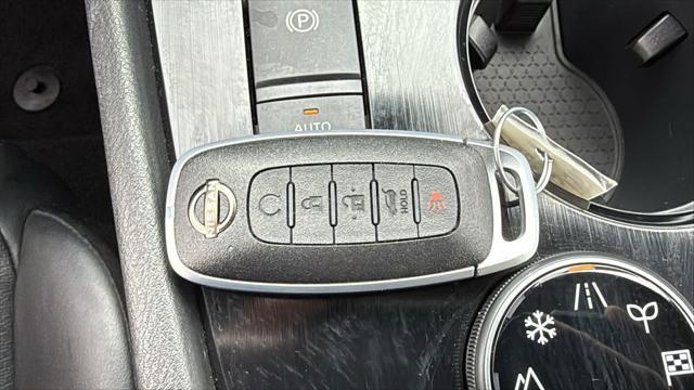used 2024 Nissan Rogue car, priced at $27,887