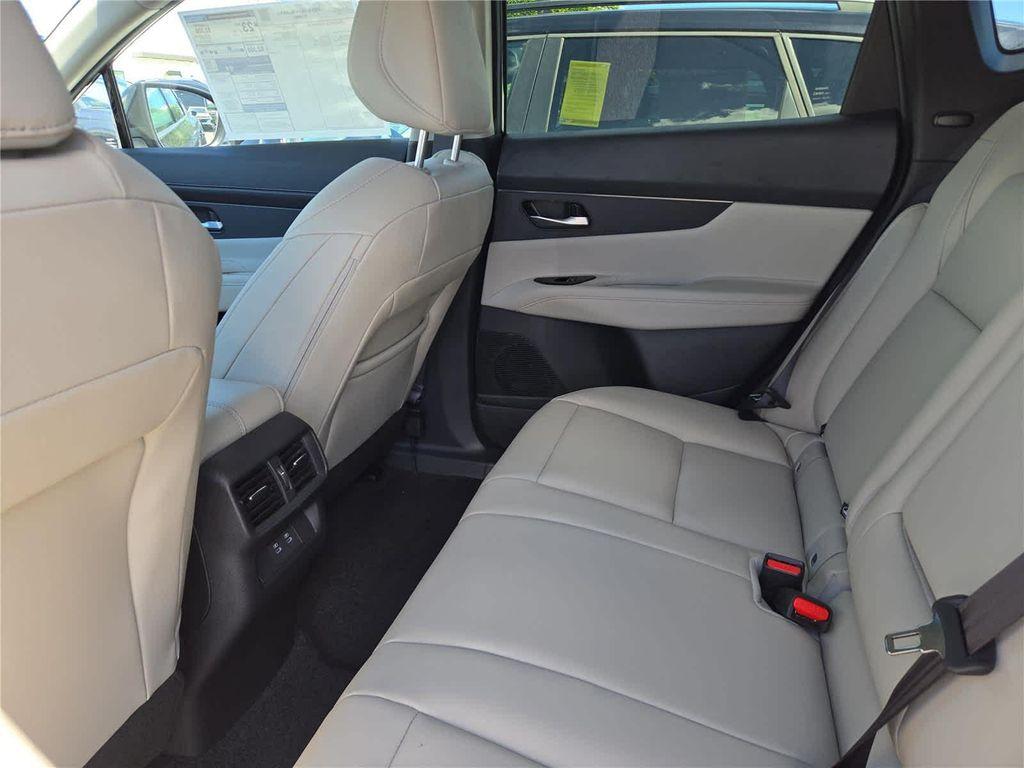 new 2025 Nissan Murano car, priced at $41,754