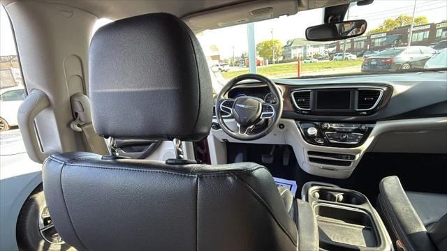 used 2018 Chrysler Pacifica car, priced at $15,630
