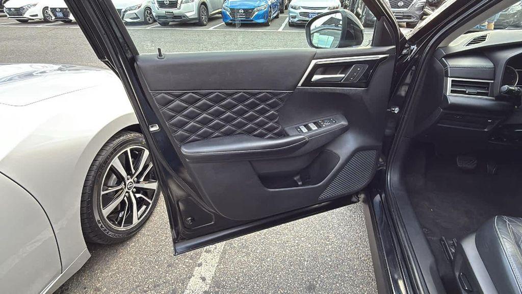 used 2022 Mitsubishi Outlander car, priced at $20,591