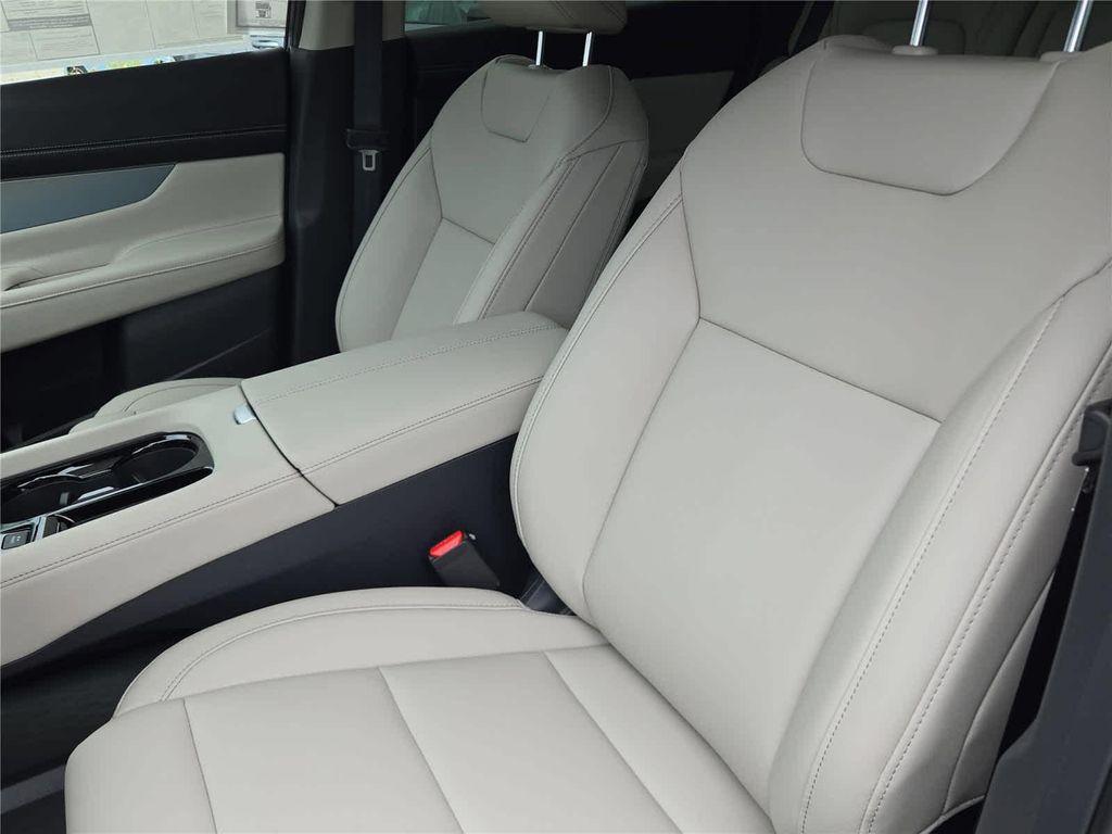 new 2025 Nissan Murano car, priced at $48,906