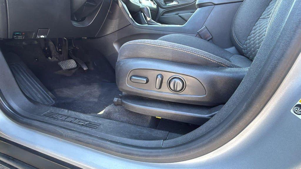 used 2019 Chevrolet Equinox car, priced at $15,967
