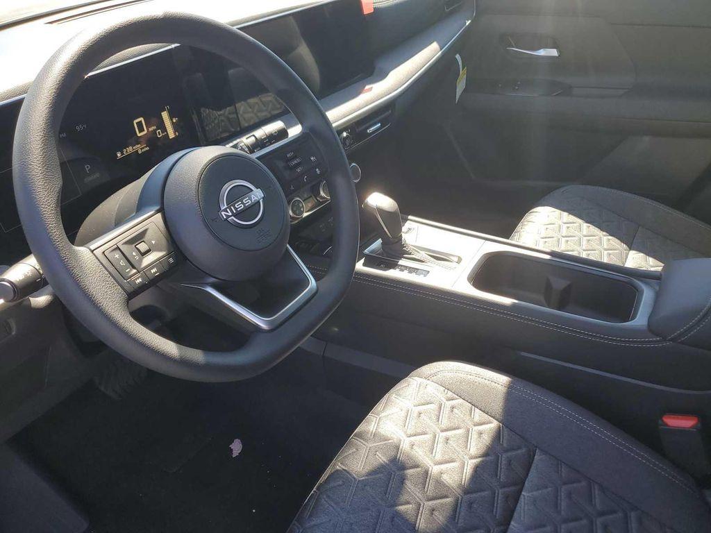new 2025 Nissan Kicks car, priced at $28,220