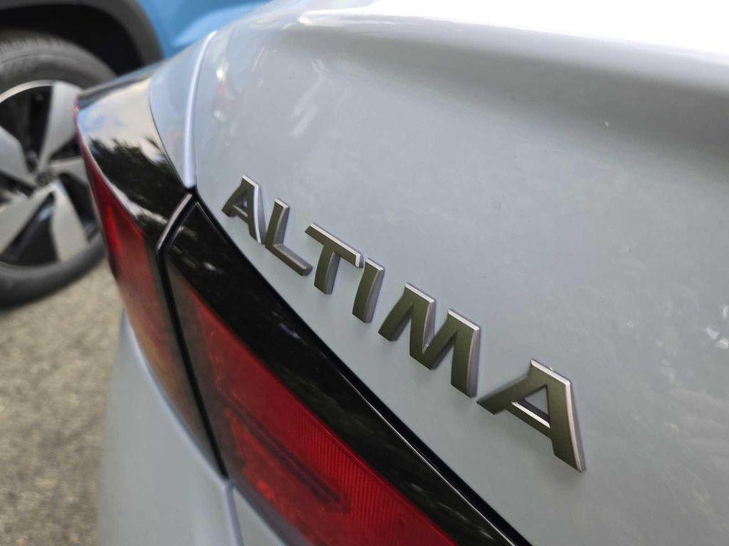 new 2025 Nissan Altima car, priced at $34,351