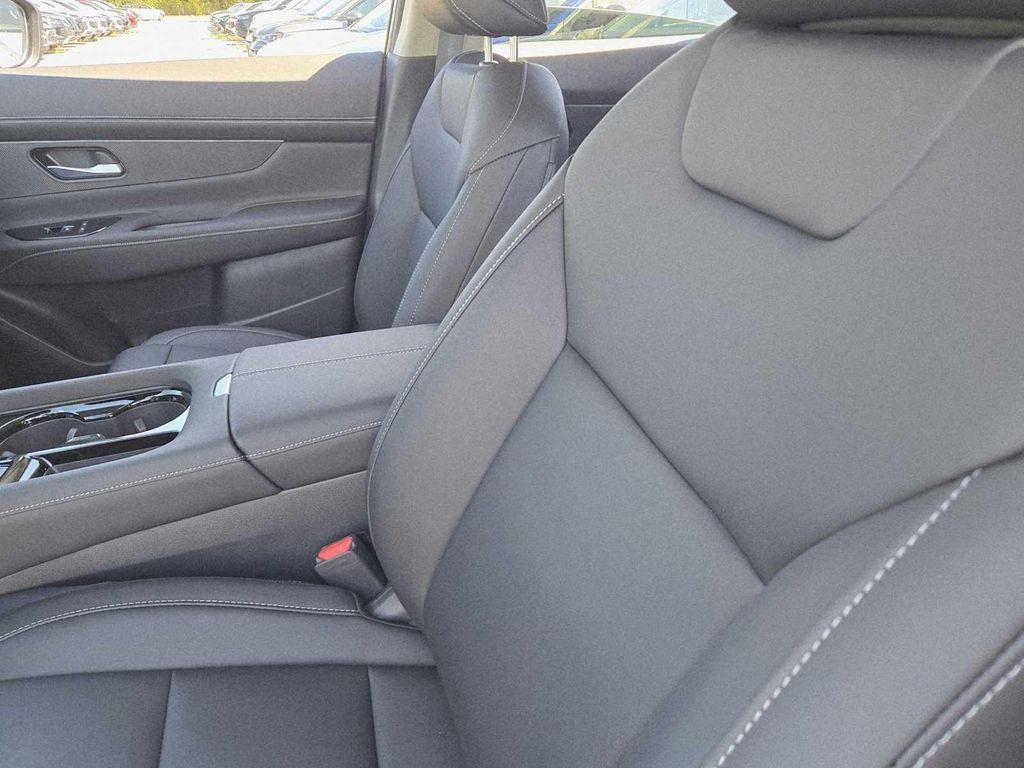 new 2025 Nissan Murano car, priced at $41,676