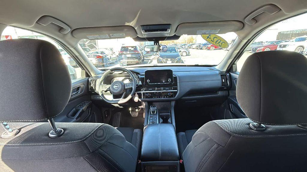 used 2024 Nissan Pathfinder car, priced at $31,995