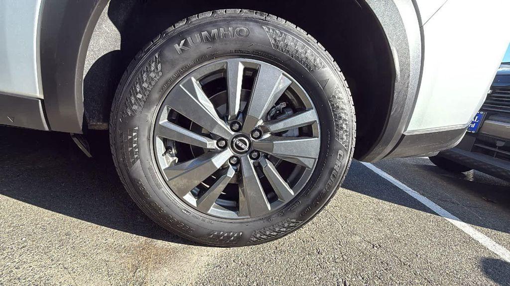 used 2024 Nissan Pathfinder car, priced at $31,995