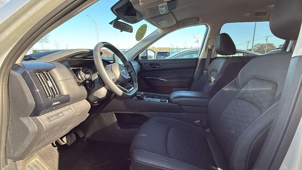 used 2024 Nissan Pathfinder car, priced at $31,995