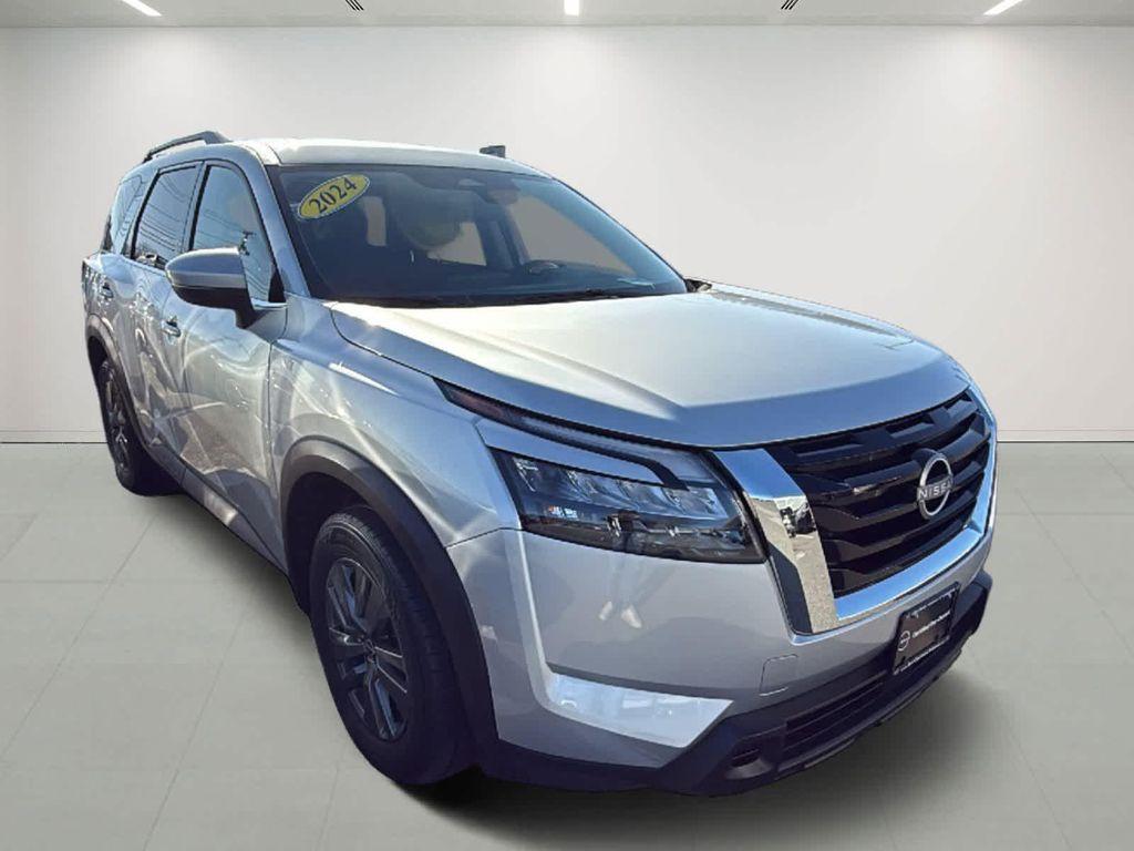 used 2024 Nissan Pathfinder car, priced at $31,995