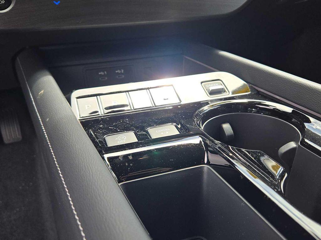 new 2025 Nissan Murano car, priced at $44,000