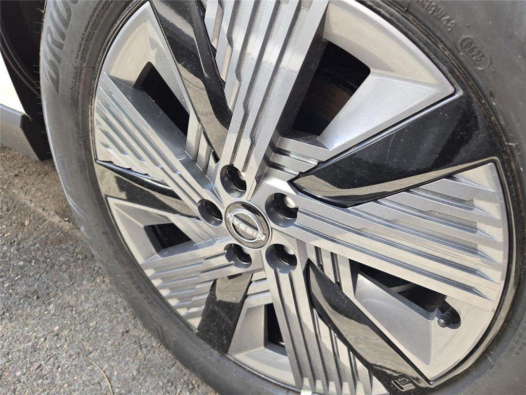 new 2025 Nissan Murano car, priced at $46,513