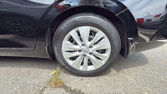used 2022 Nissan Sentra car, priced at $17,977