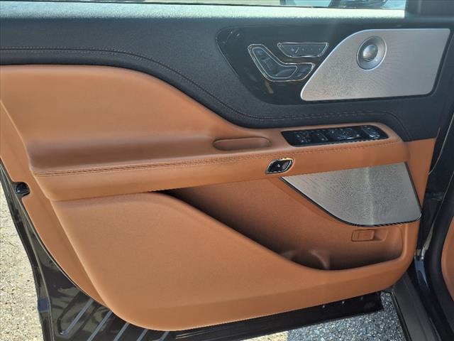 used 2020 Lincoln Aviator car, priced at $38,995