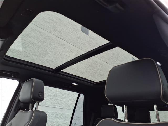 used 2023 GMC Yukon car, priced at $52,995