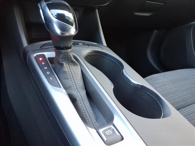 new 2025 Buick Envista car, priced at $24,217