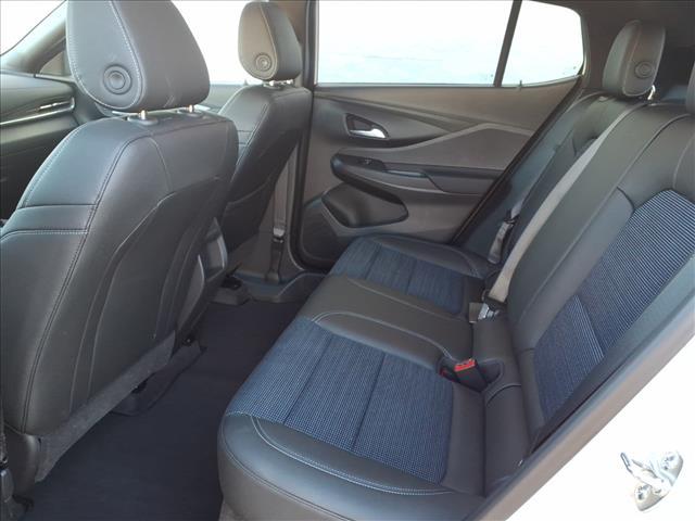 new 2025 Buick Envista car, priced at $24,217