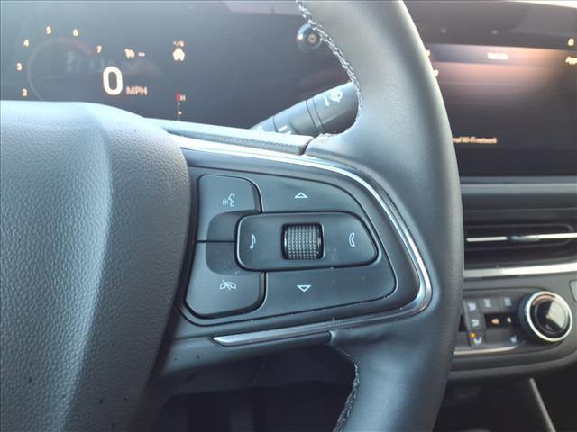 new 2025 Buick Envista car, priced at $24,217