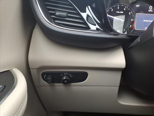 used 2022 Buick Envision car, priced at $25,695