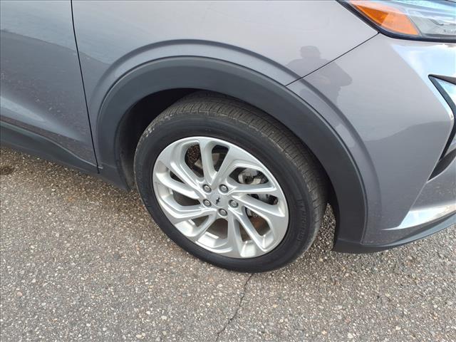 used 2022 Chevrolet Bolt EUV car, priced at $17,995