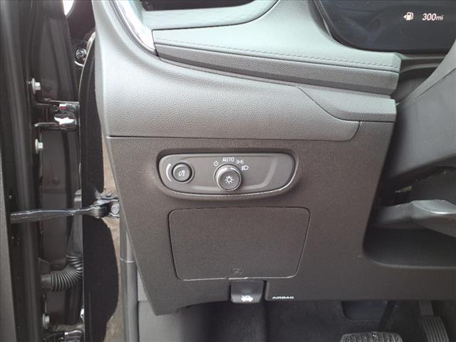 used 2025 Buick Encore GX car, priced at $27,995