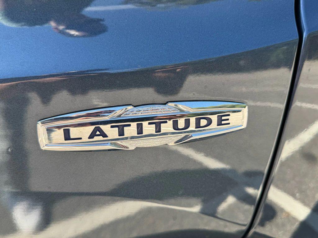 used 2020 Jeep Renegade car, priced at $14,500
