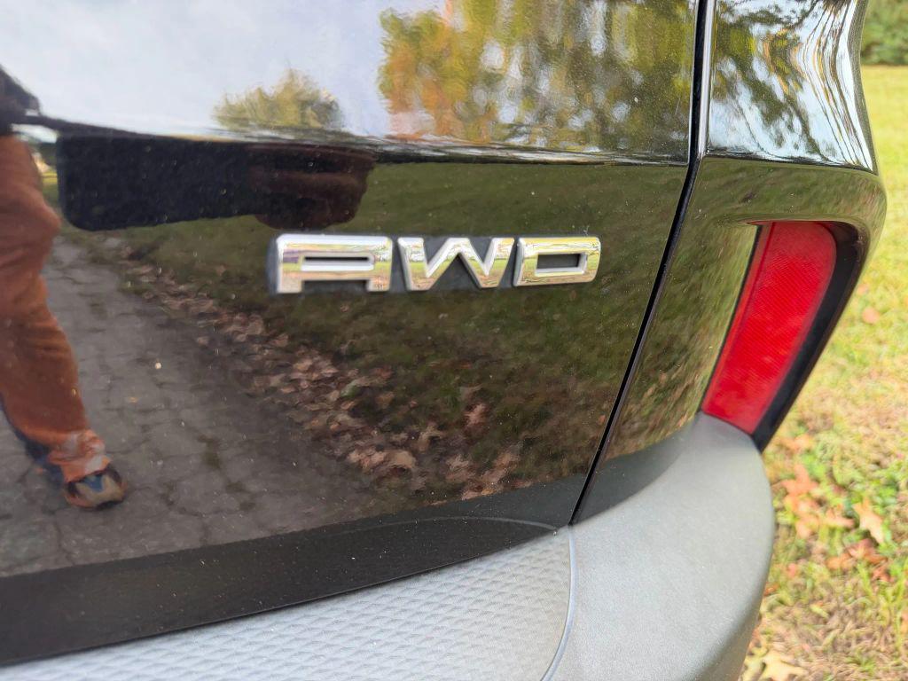 used 2022 Ford Escape car, priced at $16,900