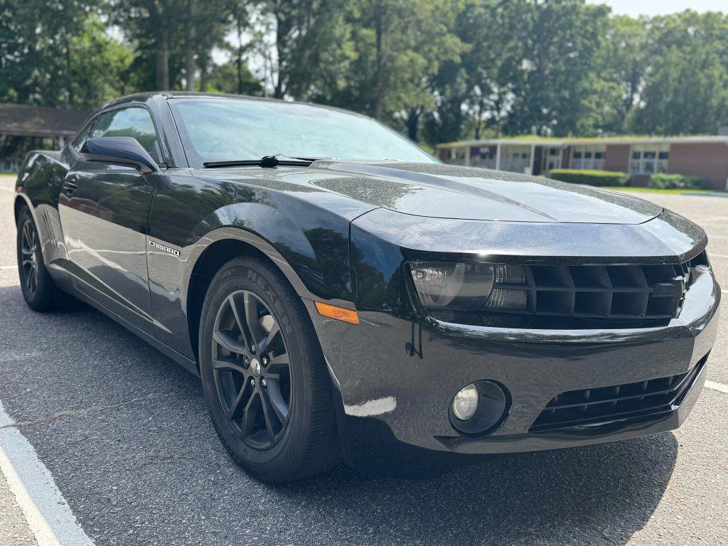 used 2013 Chevrolet Camaro car, priced at $14,400