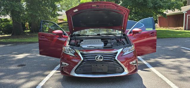 used 2017 Lexus ES 350 car, priced at $22,784