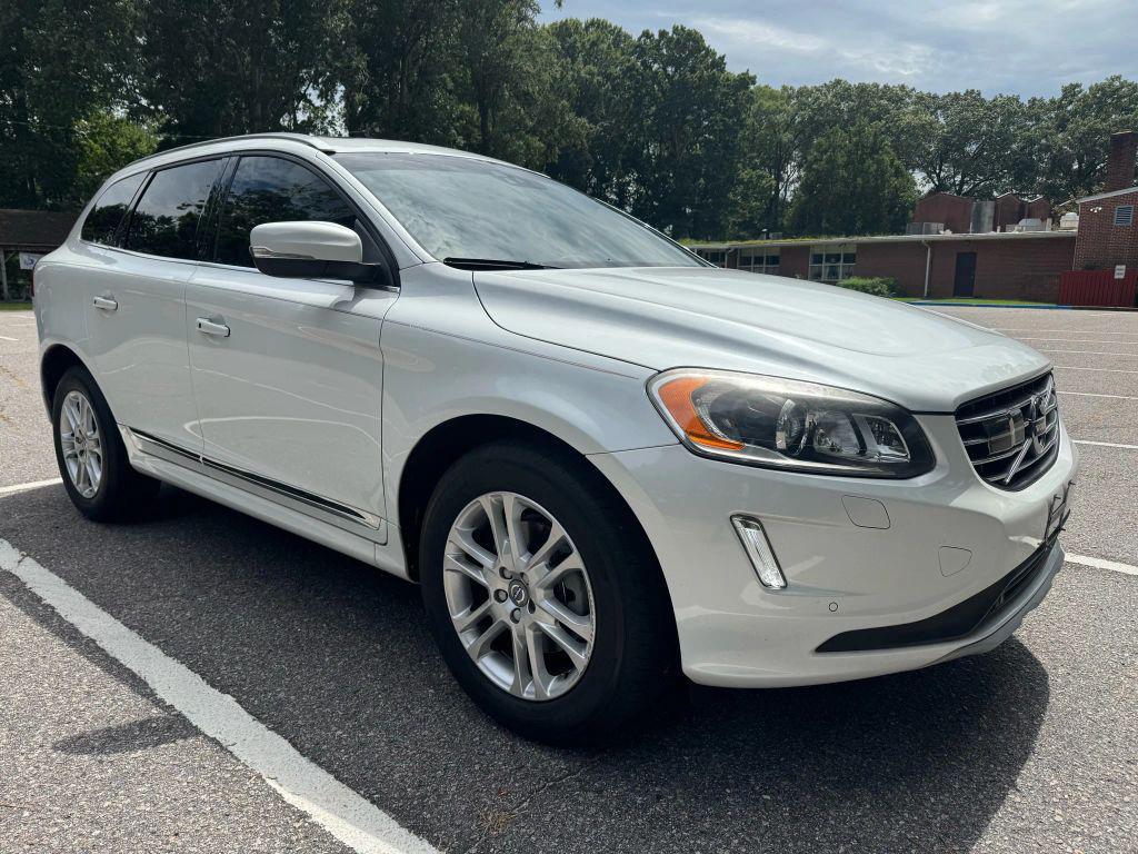 used 2016 Volvo XC60 car, priced at $11,800