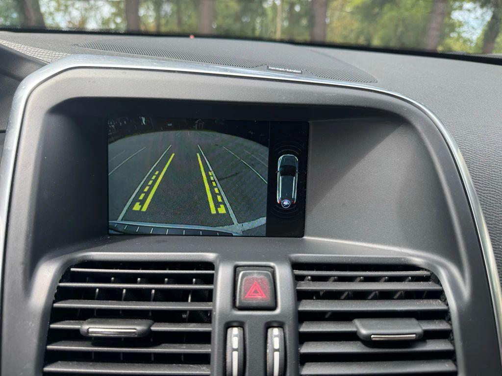 used 2016 Volvo XC60 car, priced at $11,800