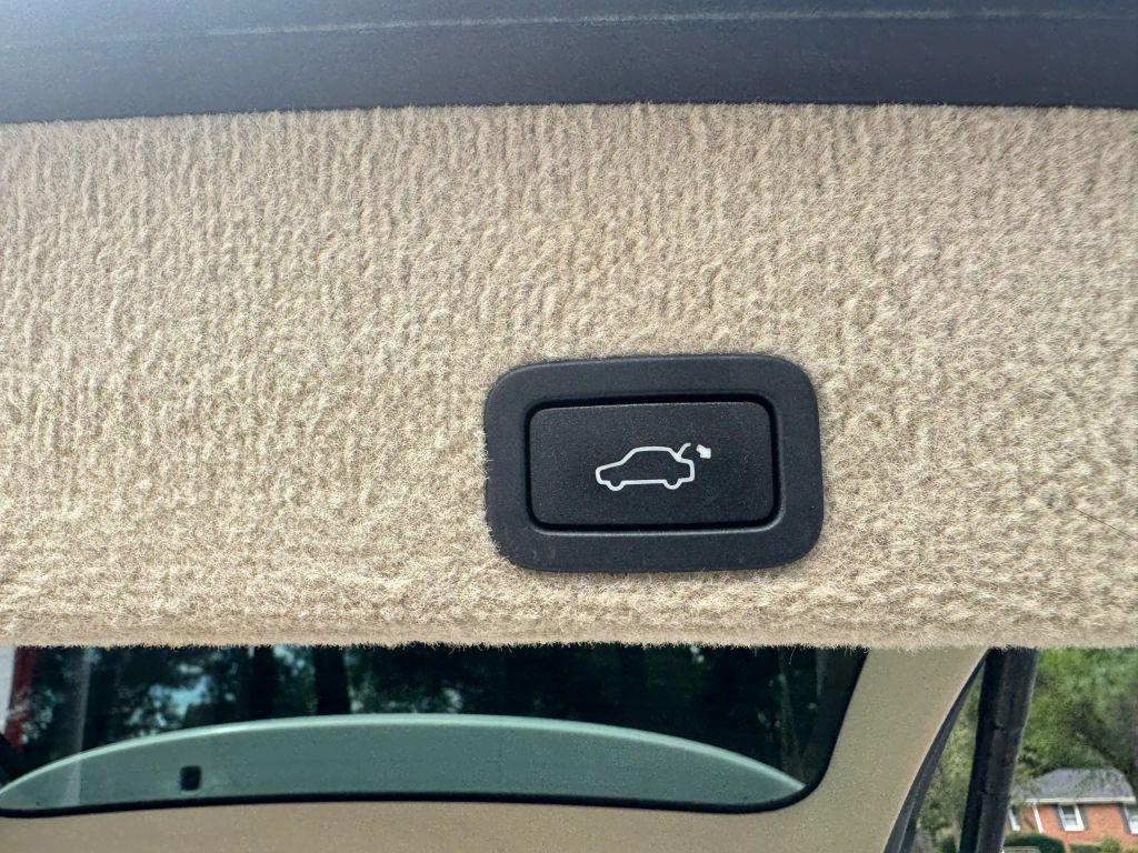 used 2016 Volvo XC60 car, priced at $11,800