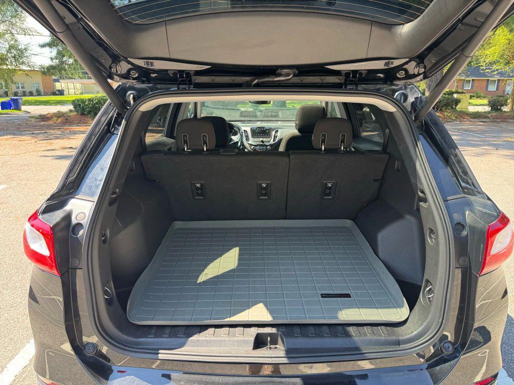 used 2018 Chevrolet Equinox car, priced at $14,900