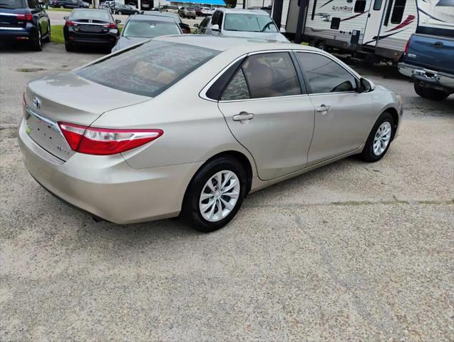 used 2016 Toyota Camry Hybrid car, priced at $12,484