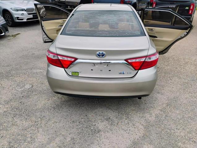 used 2016 Toyota Camry Hybrid car, priced at $12,984