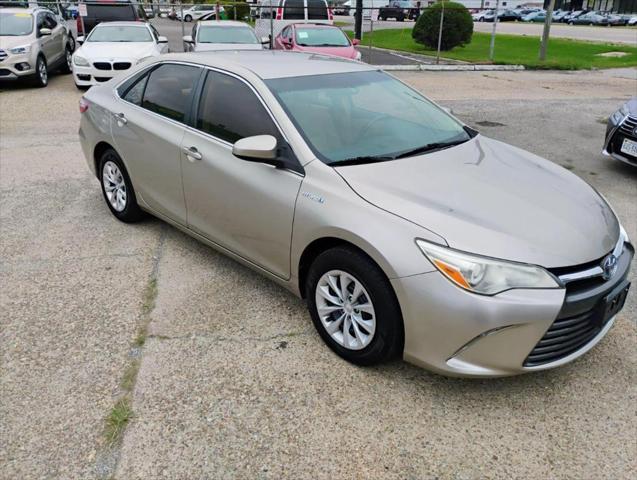 used 2016 Toyota Camry Hybrid car, priced at $12,984