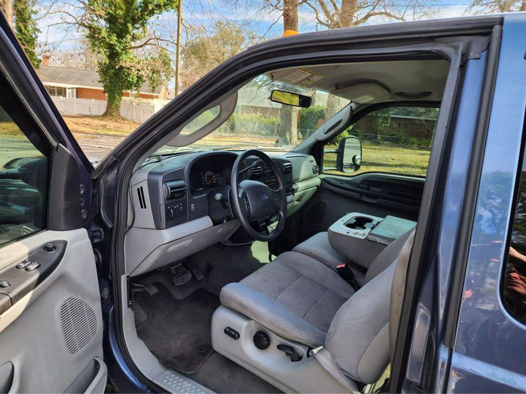 used 2006 Ford F-350 car, priced at $20,000