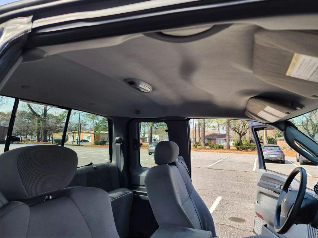 used 2006 Ford F-350 car, priced at $20,000