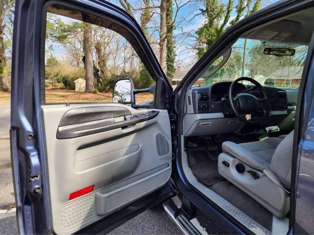 used 2006 Ford F-350 car, priced at $21,000