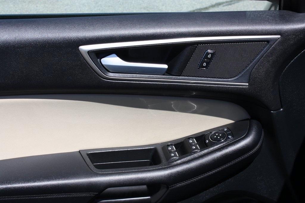 used 2023 Ford Edge car, priced at $25,350