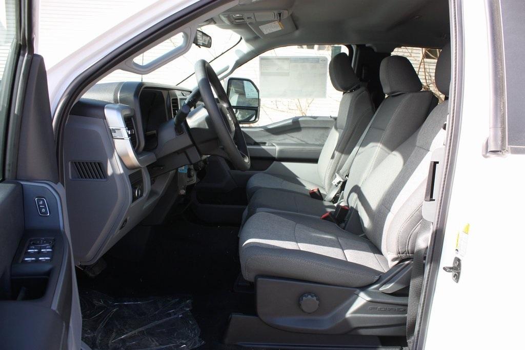 new 2025 Ford F-250 car, priced at $56,987