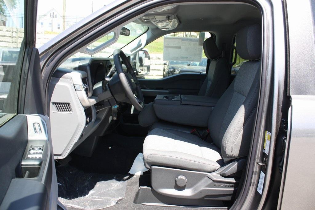 new 2025 Ford F-350 car, priced at $72,240