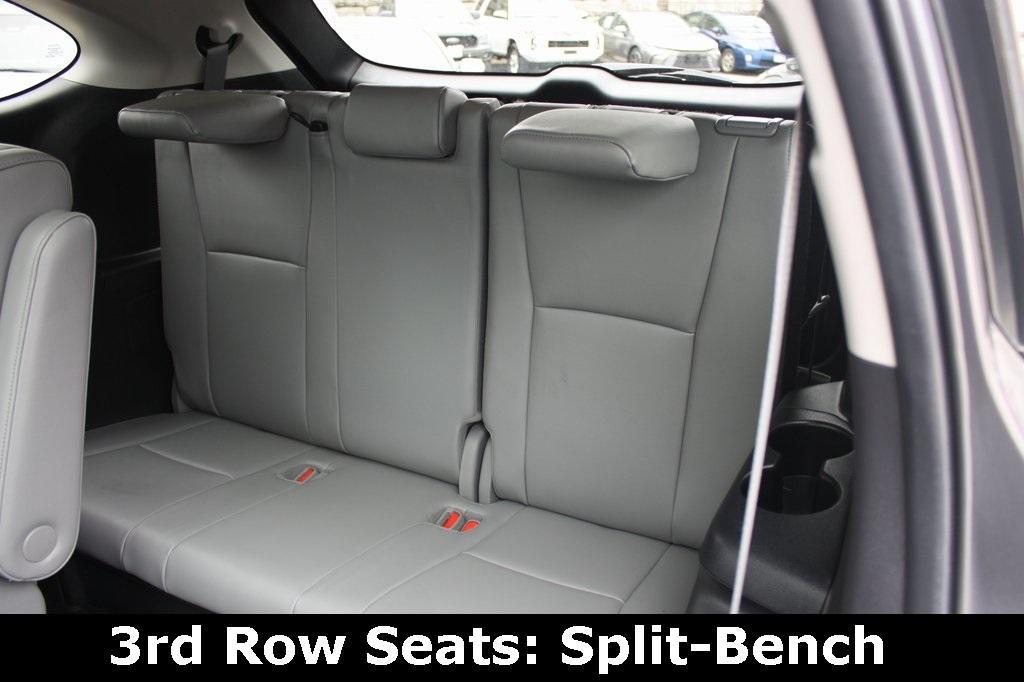 used 2022 Toyota Highlander Hybrid car, priced at $34,587
