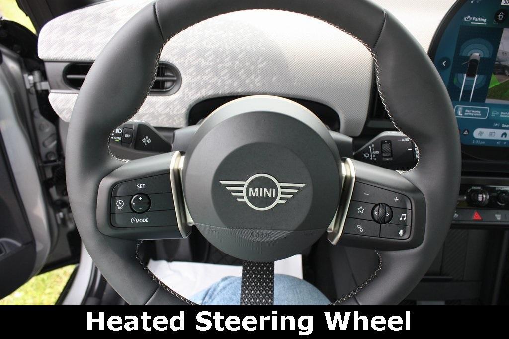 used 2025 MINI Hardtop car, priced at $29,999
